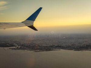 avion sobre la ciudad de buenos aires