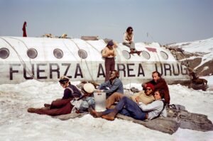 avion sobre las montanas de los andes