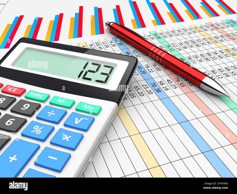 balance financiero con calculadora y graficos