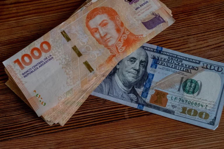 Cuánto dinero puedo ganar por mes con un plazo fijo en Argentina