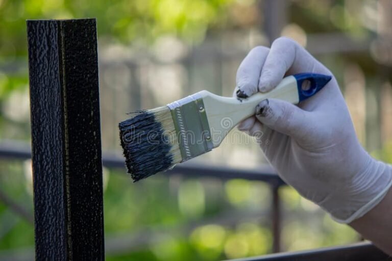 Dónde Comprar Pintura Negra para Hierro y Cómo Aplicarla Correctamente