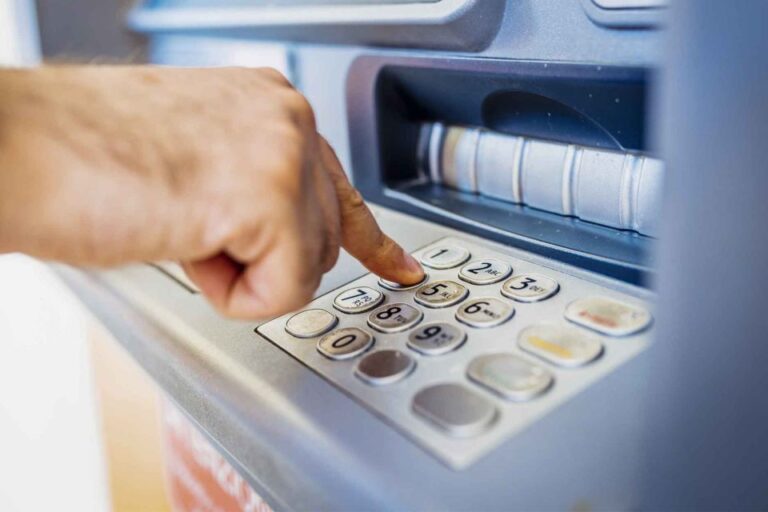 Cómo Realizar Una Extracción Sin Tarjeta En Banco Nación 8 cliente usando cajero automatico banco nacion 1