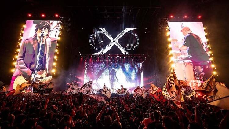 Cómo puedo conseguir entradas para Los Piojos en Argentina 2 concierto los piojos argentina publico emocionado