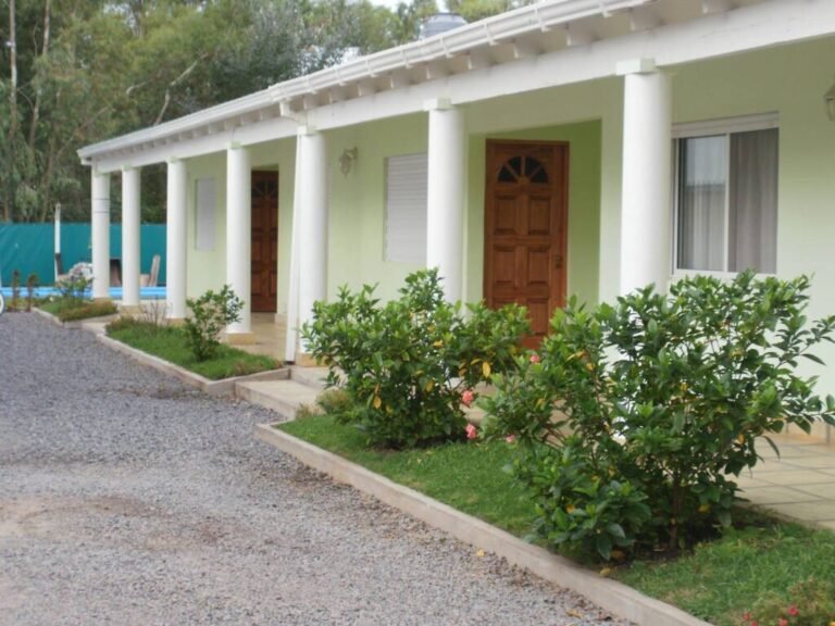 Dónde queda Mi Casita en San Miguel del Monte y qué ofrece