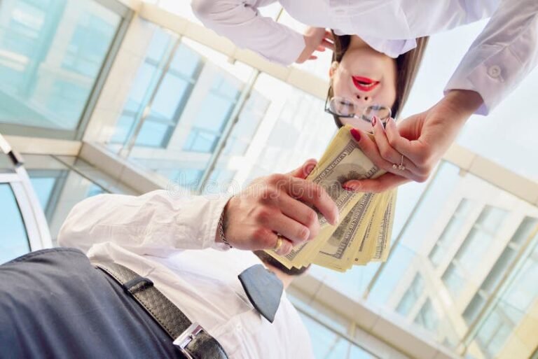 Cómo Solicitar Un Anticipo de Línea de Crédito en Patagonia