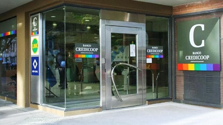 Cómo puedo postularme a Trabaja Con Nosotros en Banco Credicoop 10 oficina corporativa moderna banco credicoop empleados