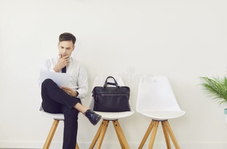 Cómo dejar tu currículum en bancos para aumentar tus chances