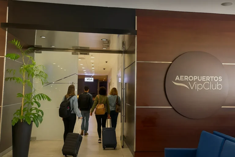 Cómo acceder a la sala VIP Mastercard en Ezeiza y qué servicios ofrece