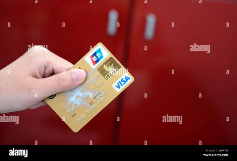 Cómo puedo activar la Visa Home Socios del Banco Provincia 2 tarjeta visa banco provincia mano entregando