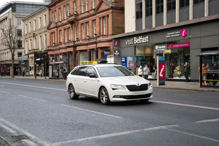 Hay Uber disponible para viajar por Mar del Plata