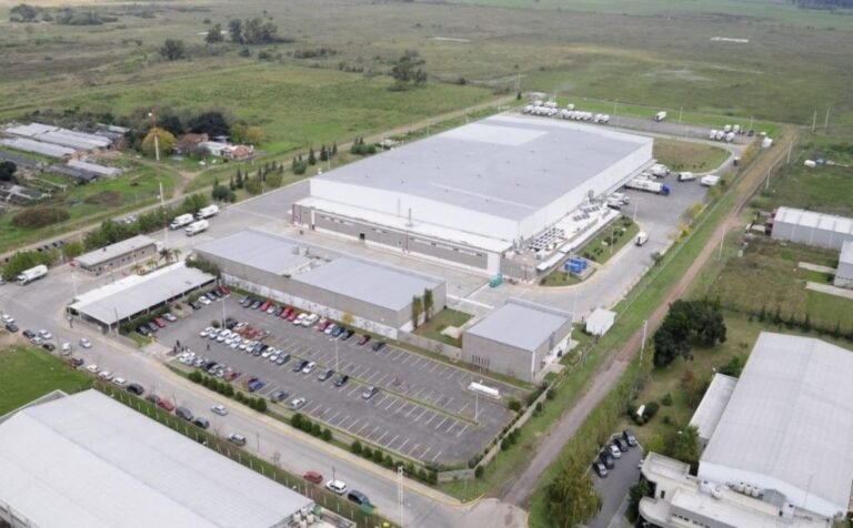 Cuáles son las empresas del Parque Industrial Burzaco según el listado